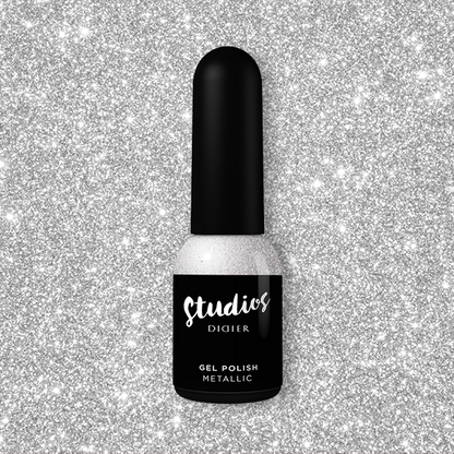 Esmalte en gel Studios, metálico, 0.27fl.oz/8ml