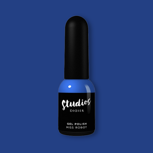 Esmalte en gel Studios, Miss robot, 0,27 fl.oz / 8 ml