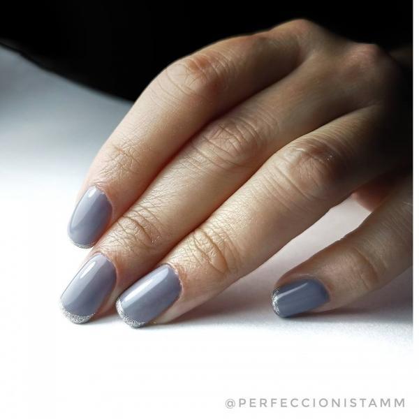 The Best Velvet Nail Ideas to Show Your Manicurist